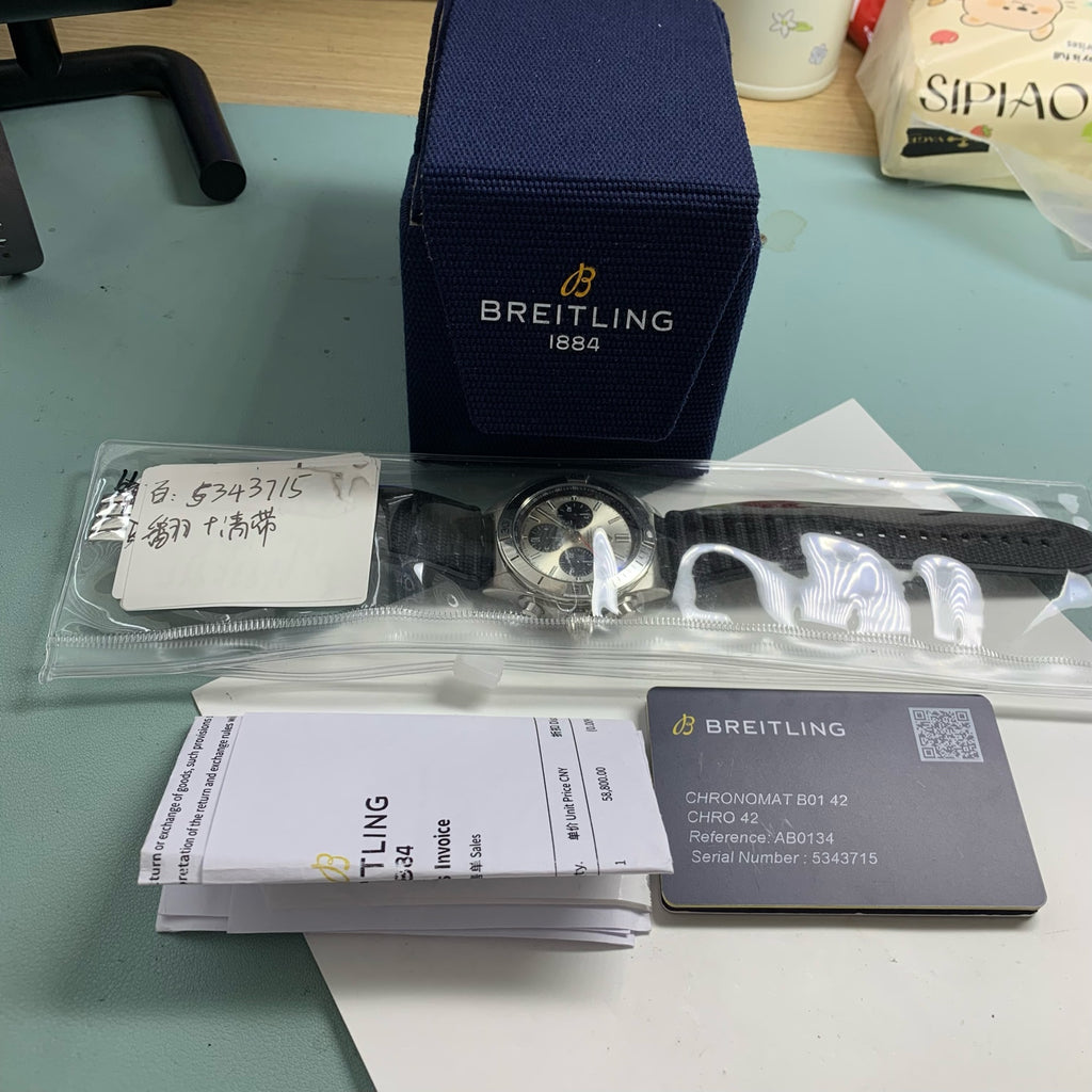 Breitling Chronomat B01 42 mechanical chronograph watch Mechanical watch 42 millimeters AB0134101G1S2