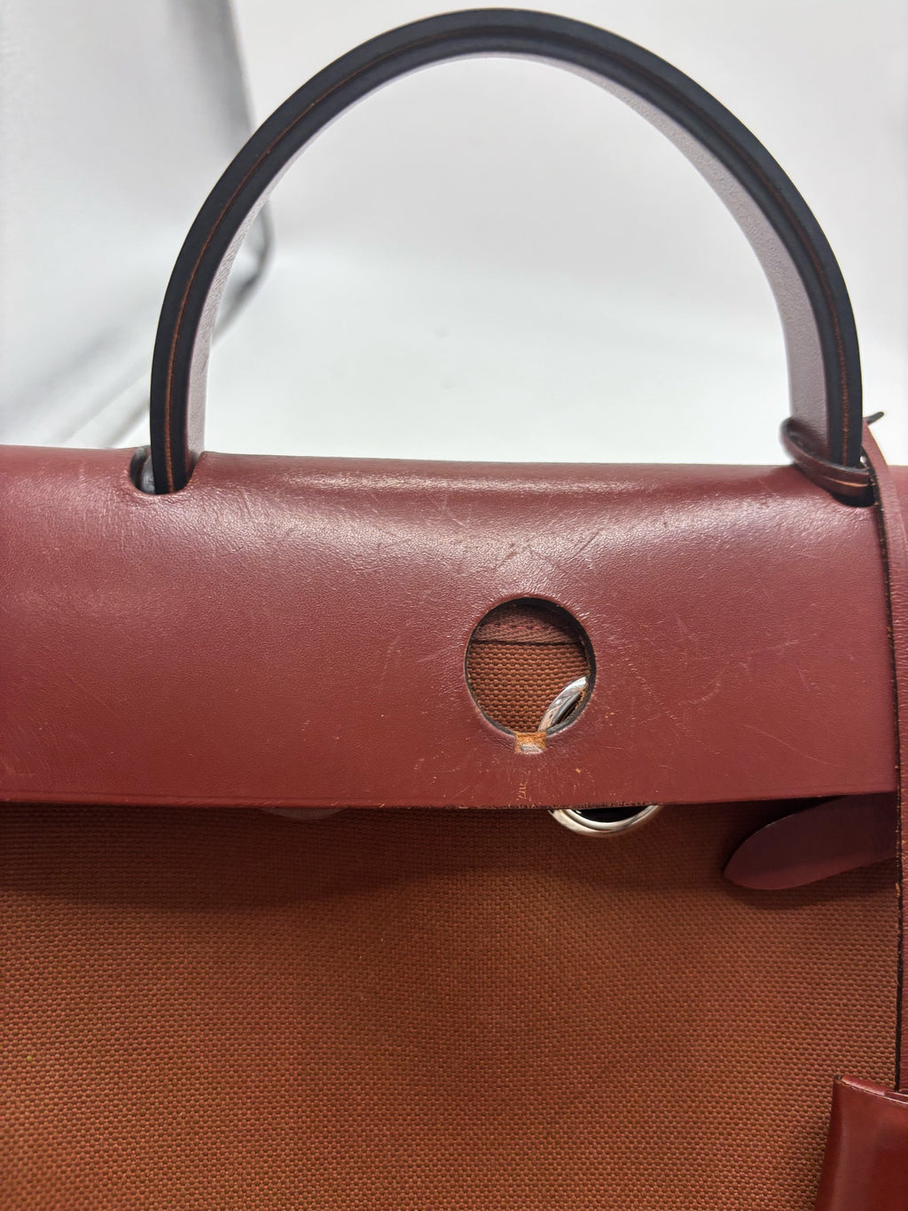 Hermes Red