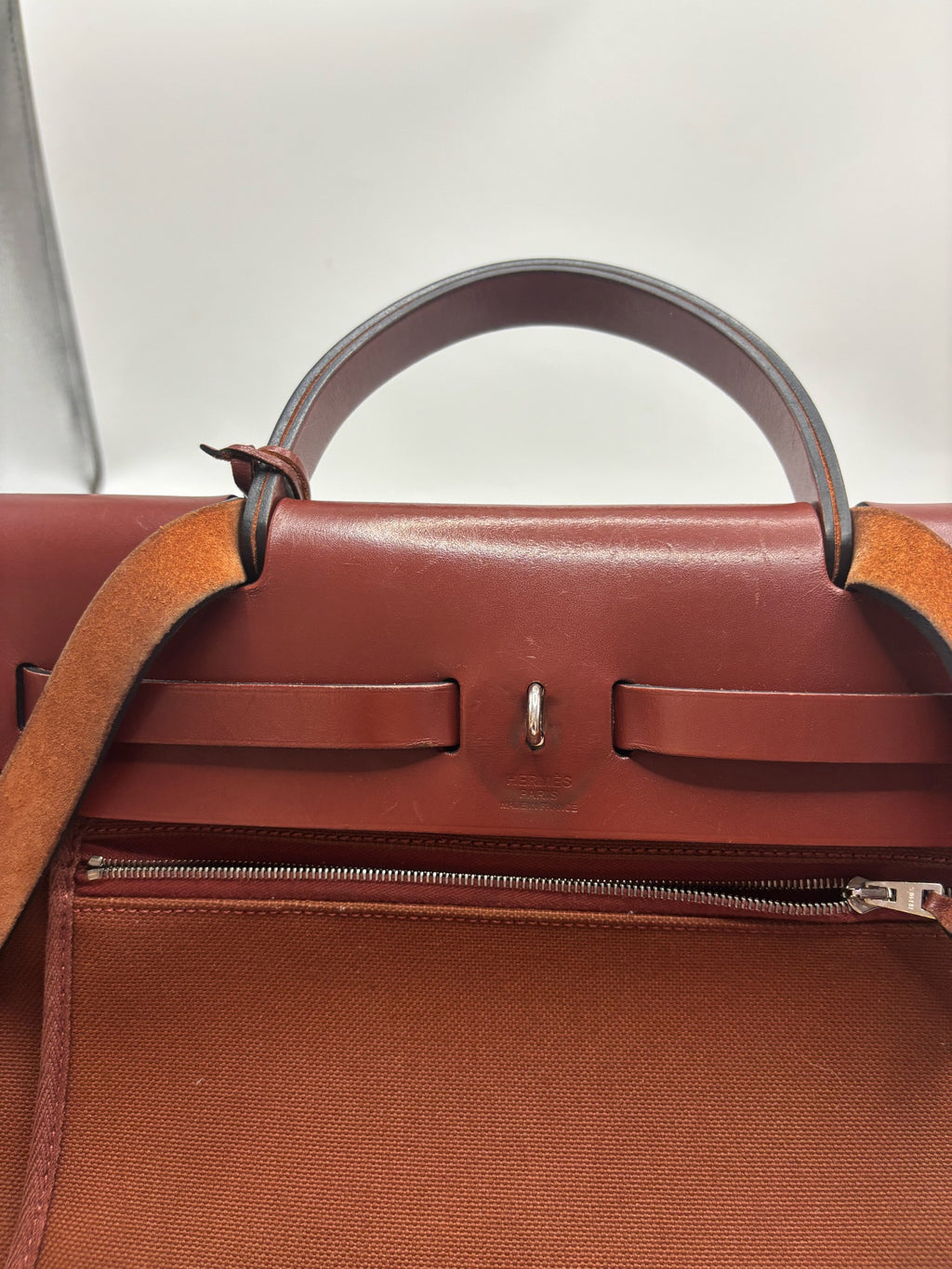 Hermes Red