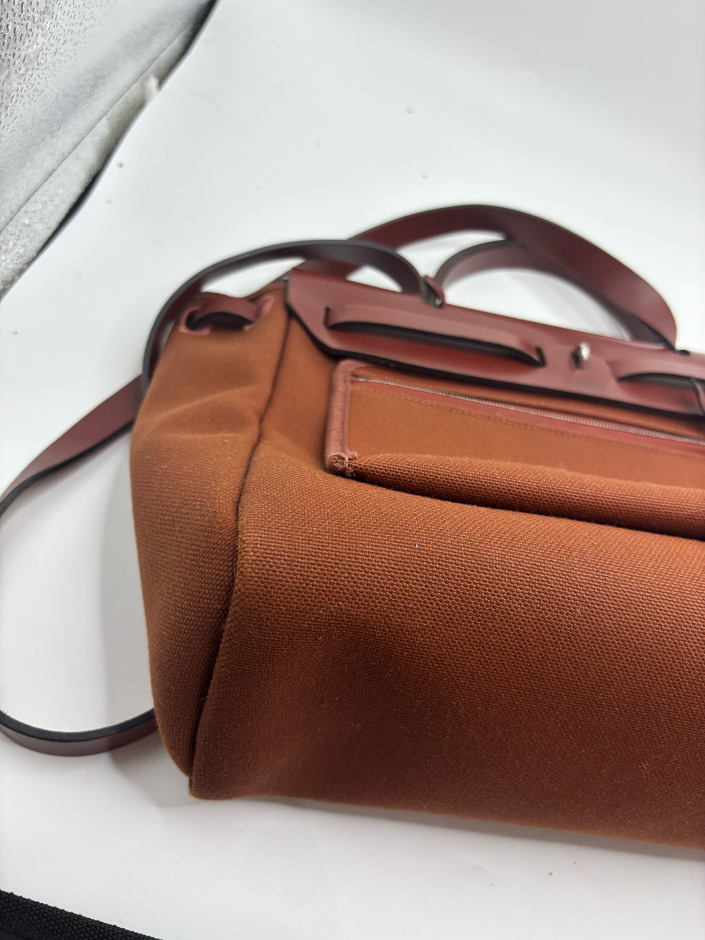 Hermes Red