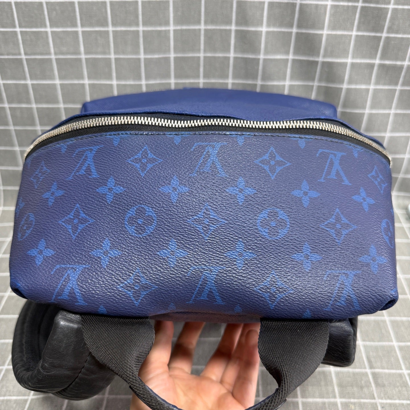 Louis Vuitton M30229