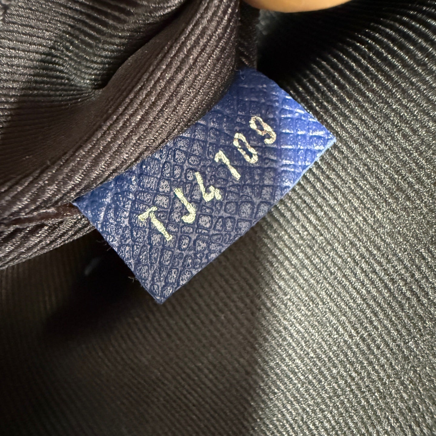 Louis Vuitton M30229
