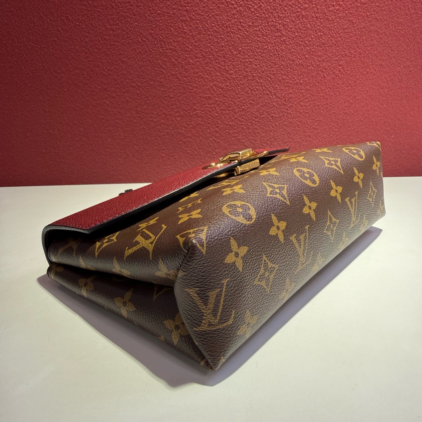 Louis Vuitton Red Crossbody M43715