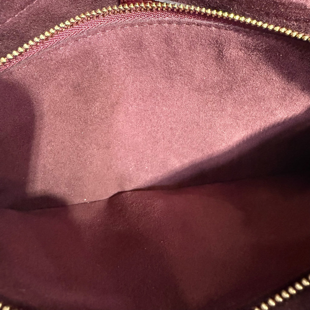 Louis Vuitton Red Crossbody M43715