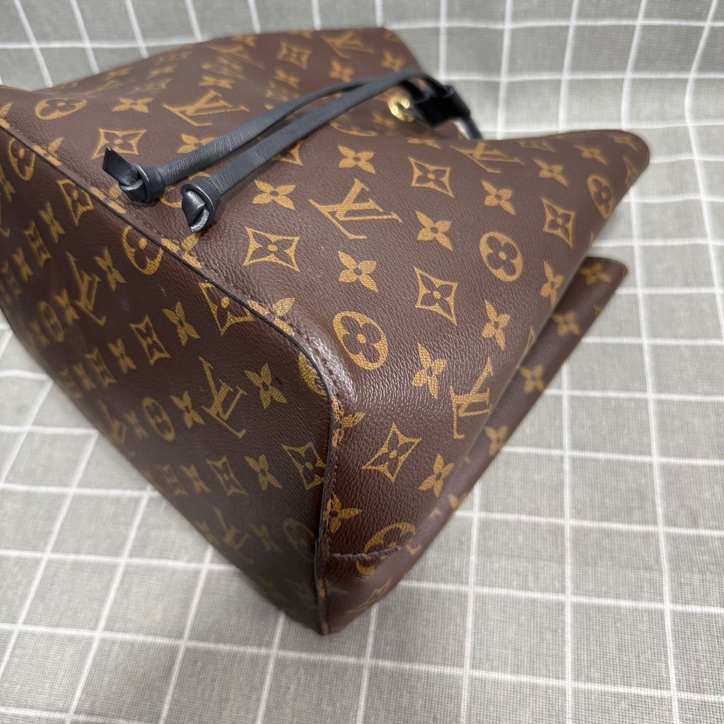 Louis Vuitton Néonoé Canvas Bucket & Drawstring Bag M44020