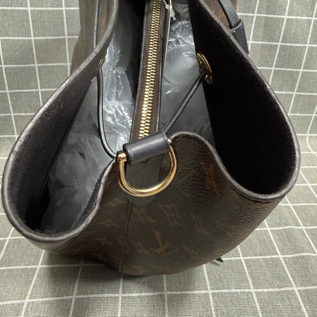 Louis Vuitton Néonoé Canvas Bucket & Drawstring Bag M44020