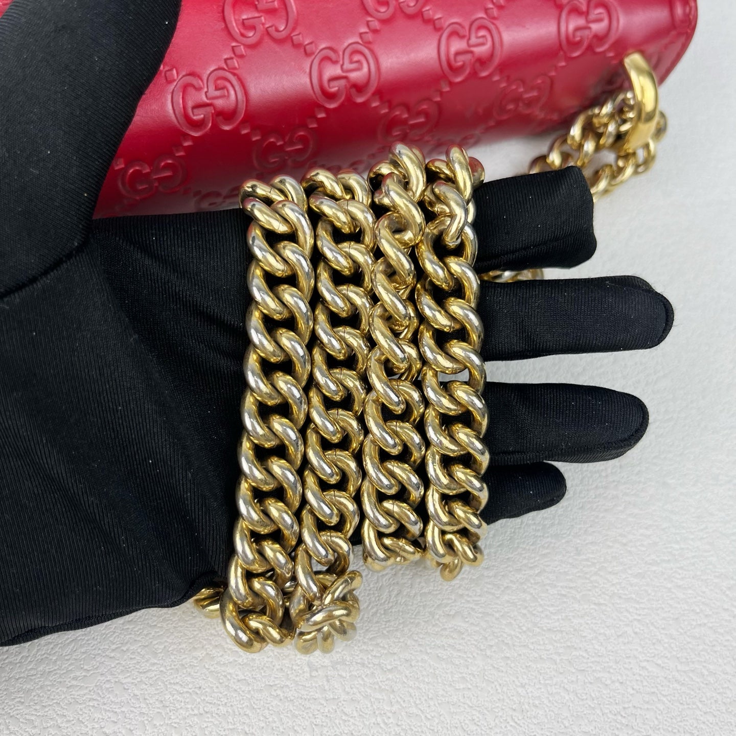 Gucci Red 409487CWC1G6433
