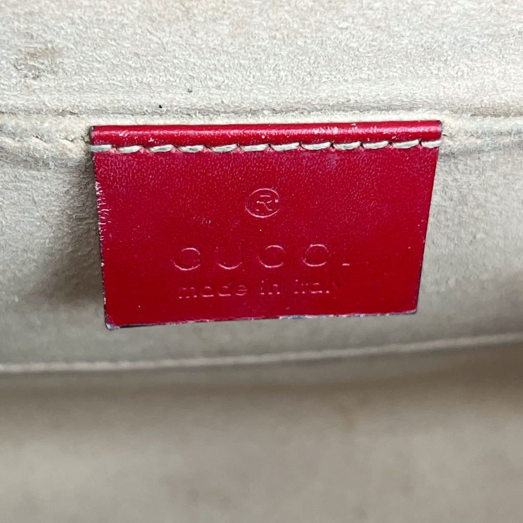 Gucci Red 409487CWC1G6433