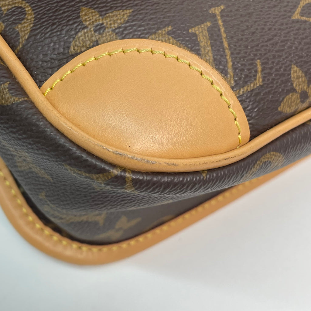 Louis Vuitton Crossbody