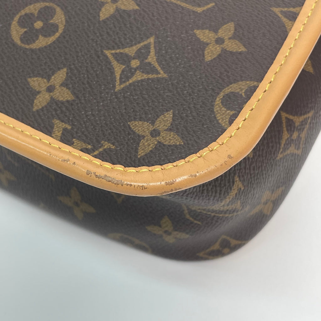 Louis Vuitton Crossbody