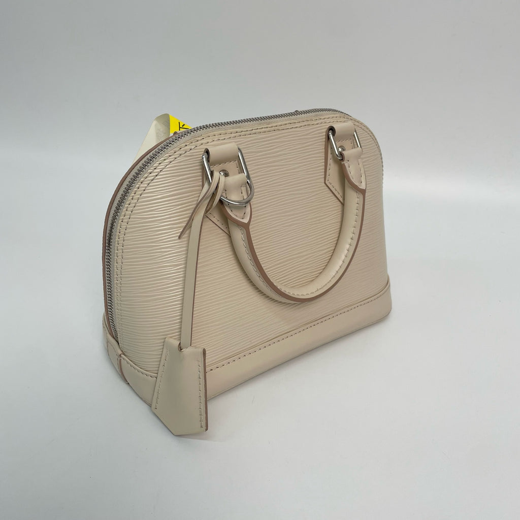 Louis Vuitton M58706