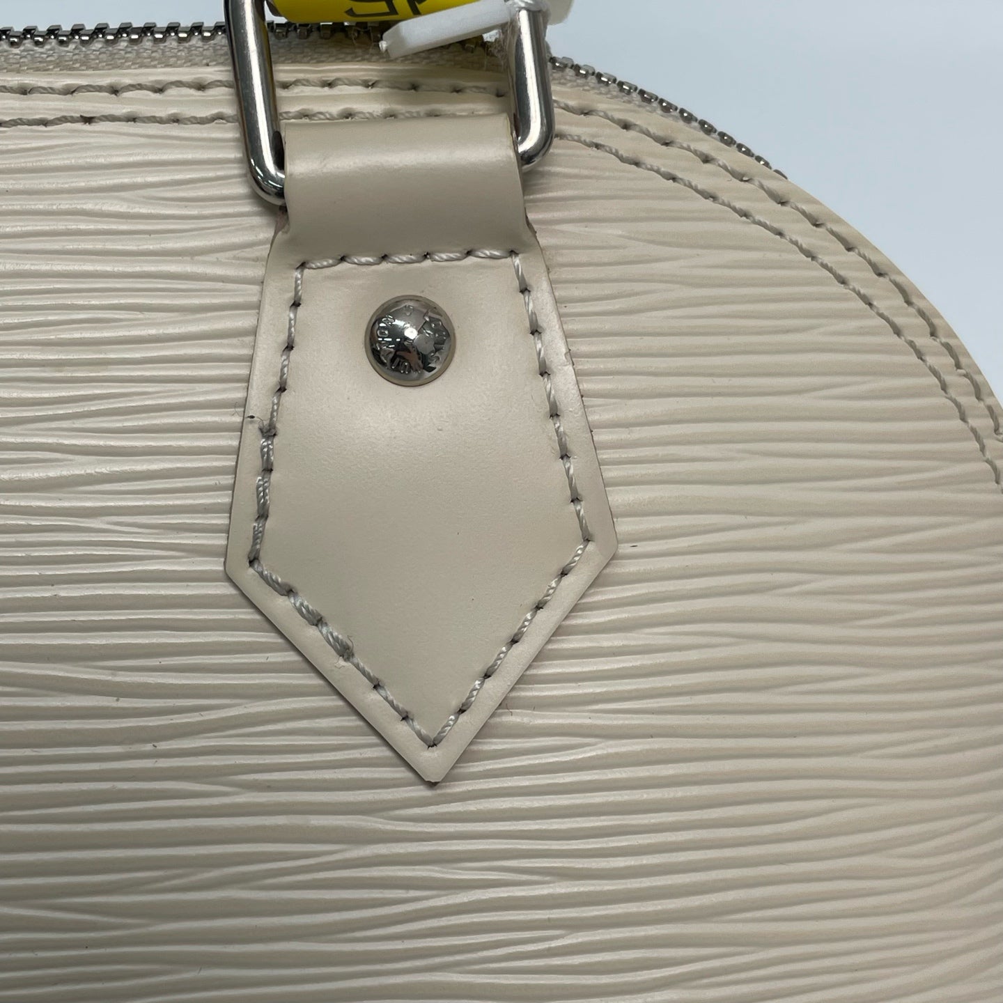 Louis Vuitton M58706