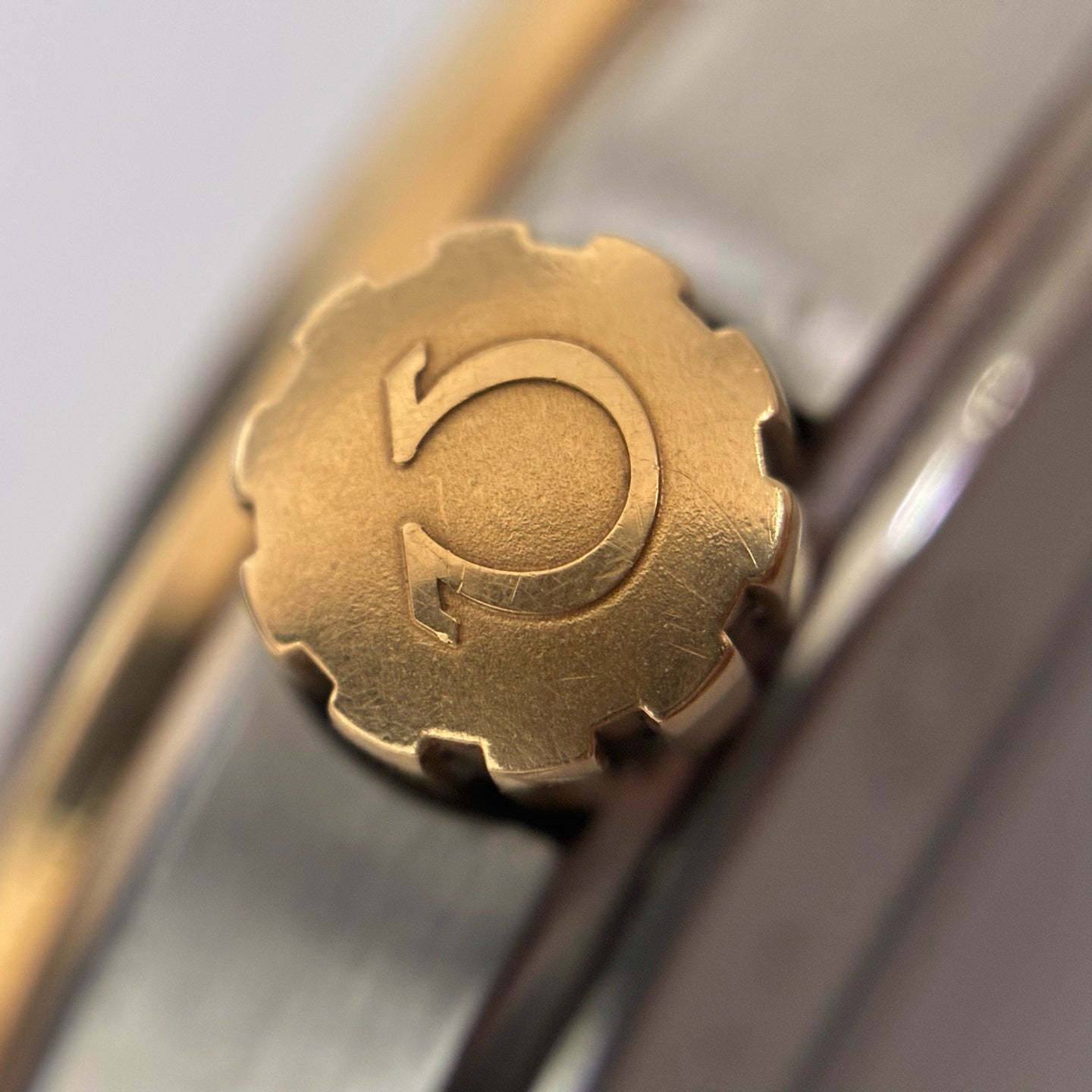 Omega Seahorse 41.5 millimeters 231.20.42.21.08.001