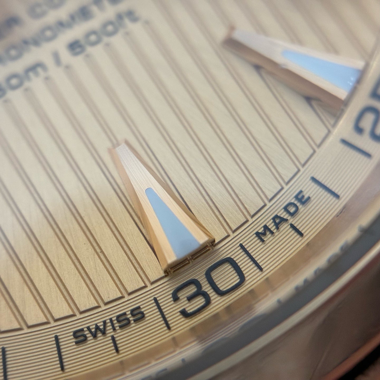 Omega Seahorse 41.5 millimeters 231.20.42.21.08.001
