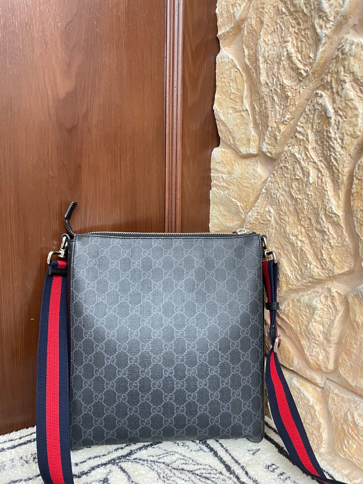 Gucci Messenger Bag