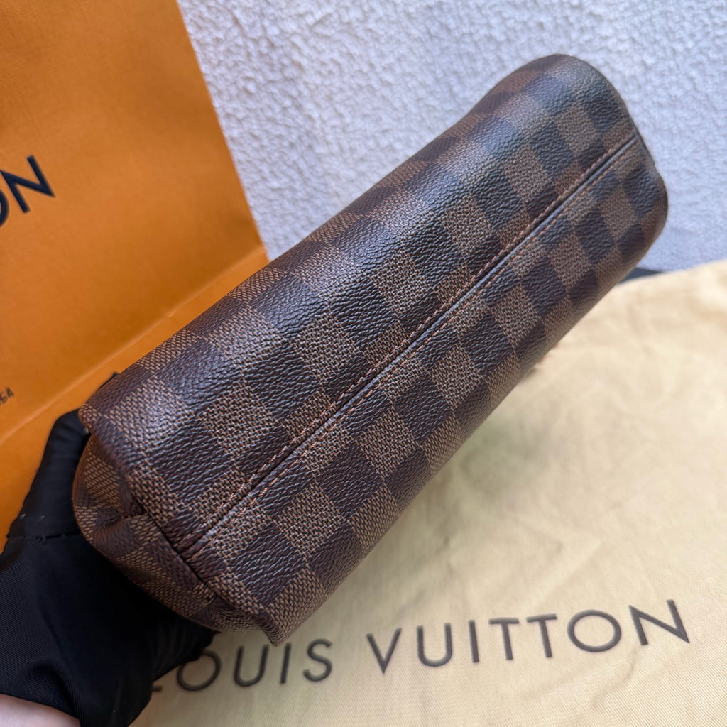 Louis Vuitton Croisette Messenger Bag N53000