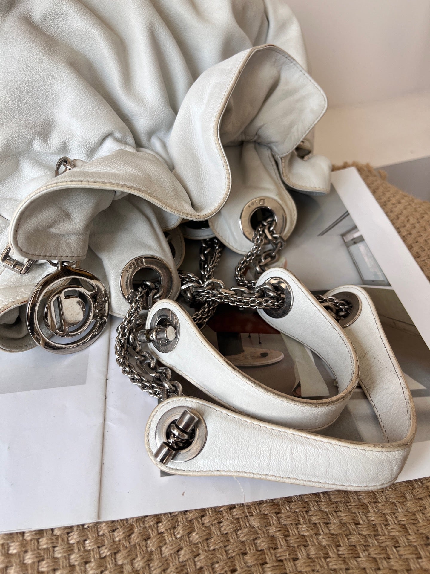Dior White