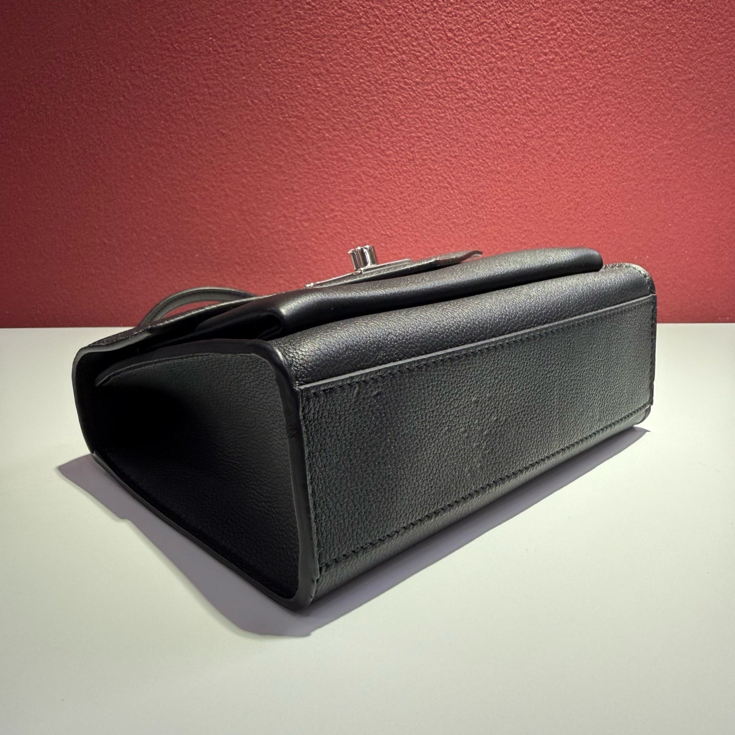 Louis Vuitton Messenger Bag 22.5x17.0x5.5cm M51418