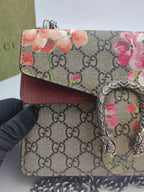 Gucci Red