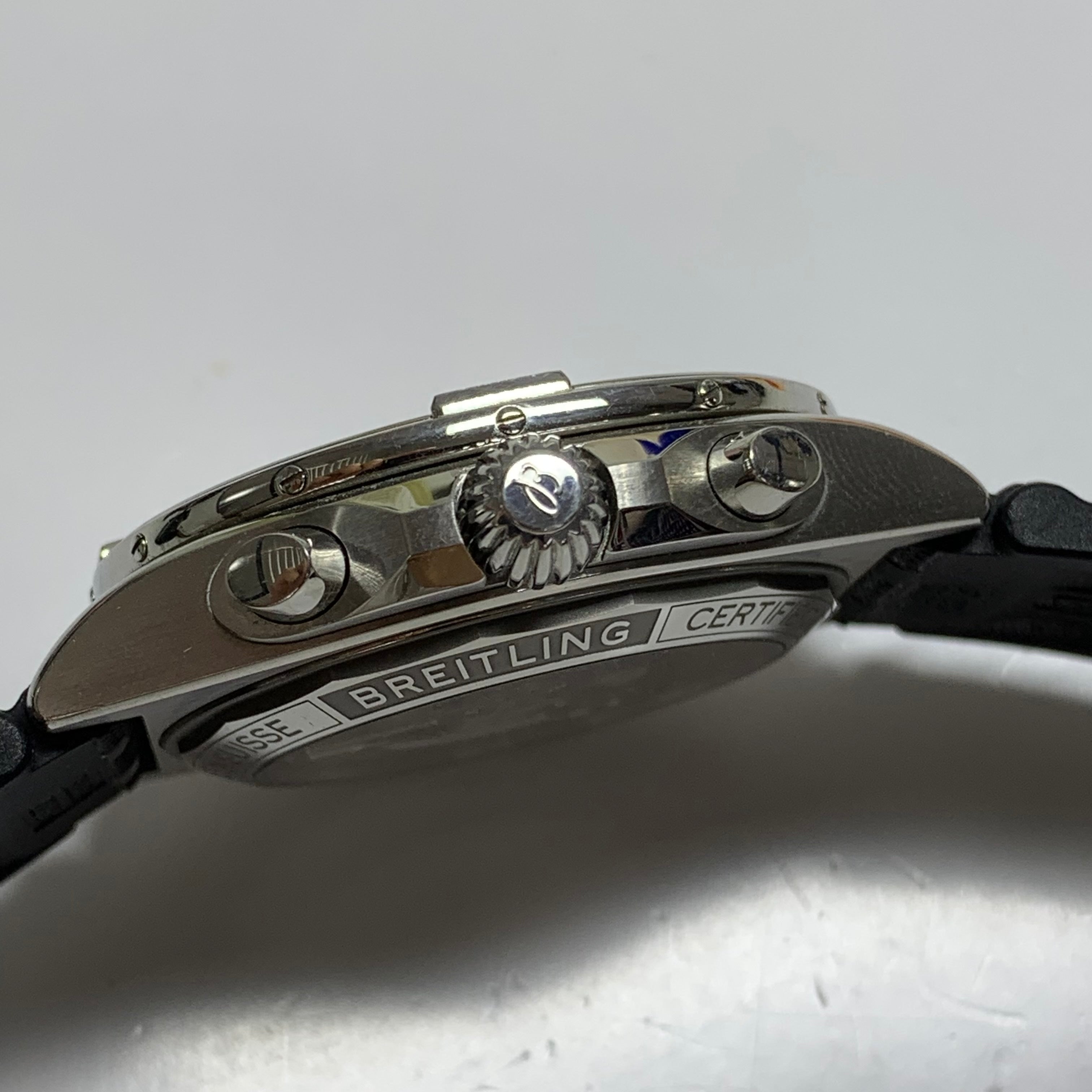 Breitling Chronomat B01 42 mechanical chronograph watch Mechanical watch 42 millimeters AB0134101G1S2