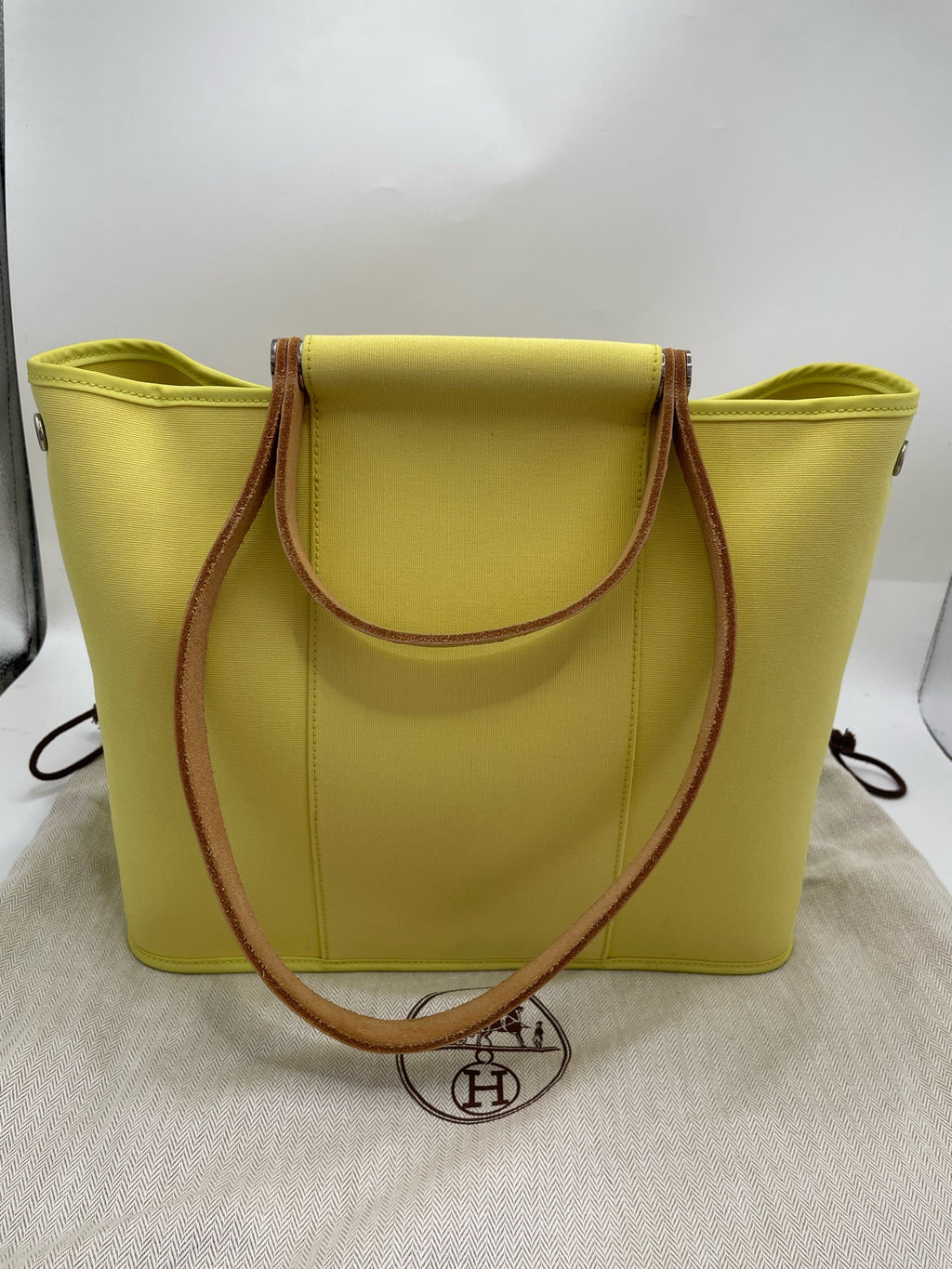 Hermes Canvas