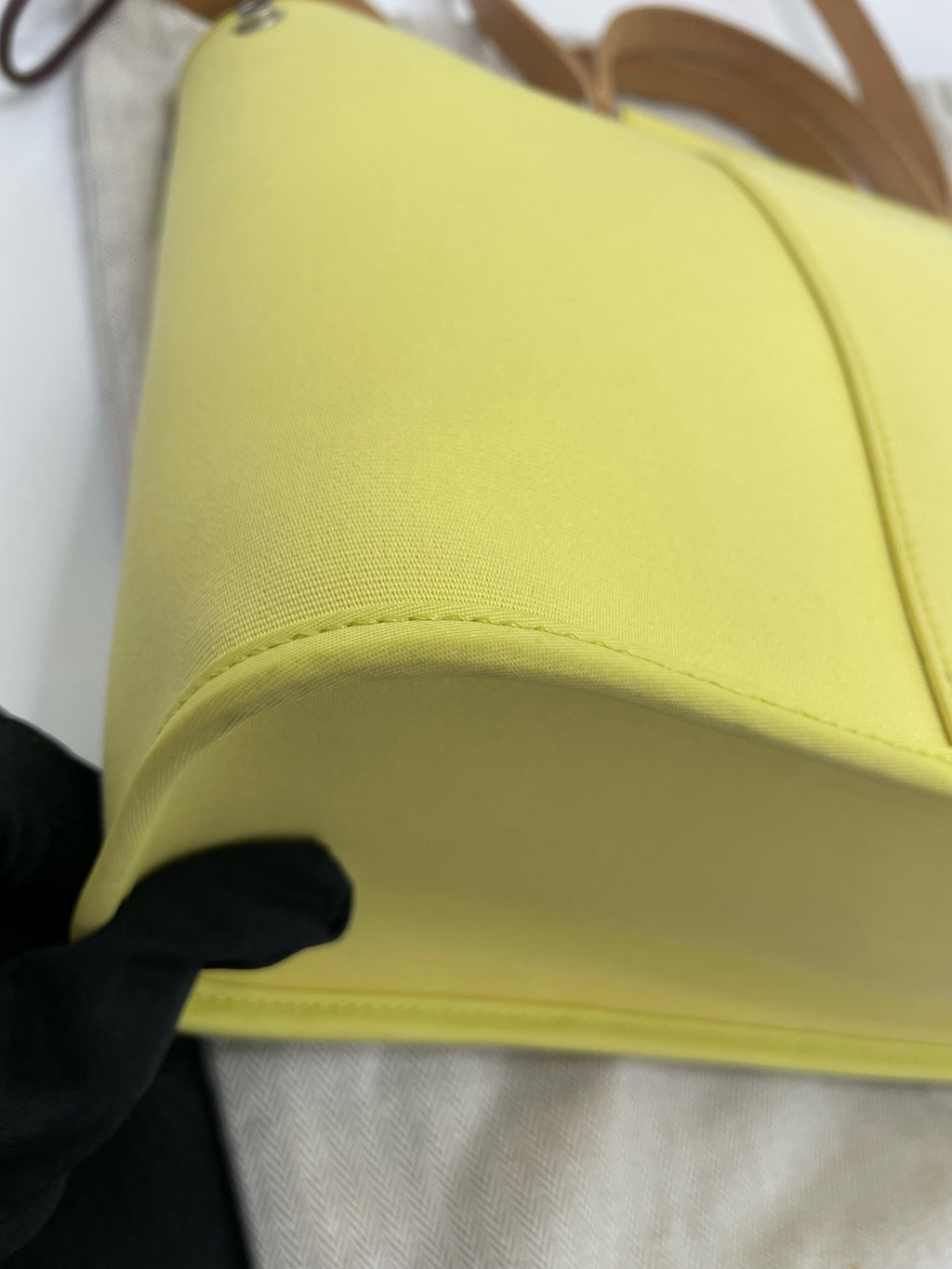 Hermes Canvas