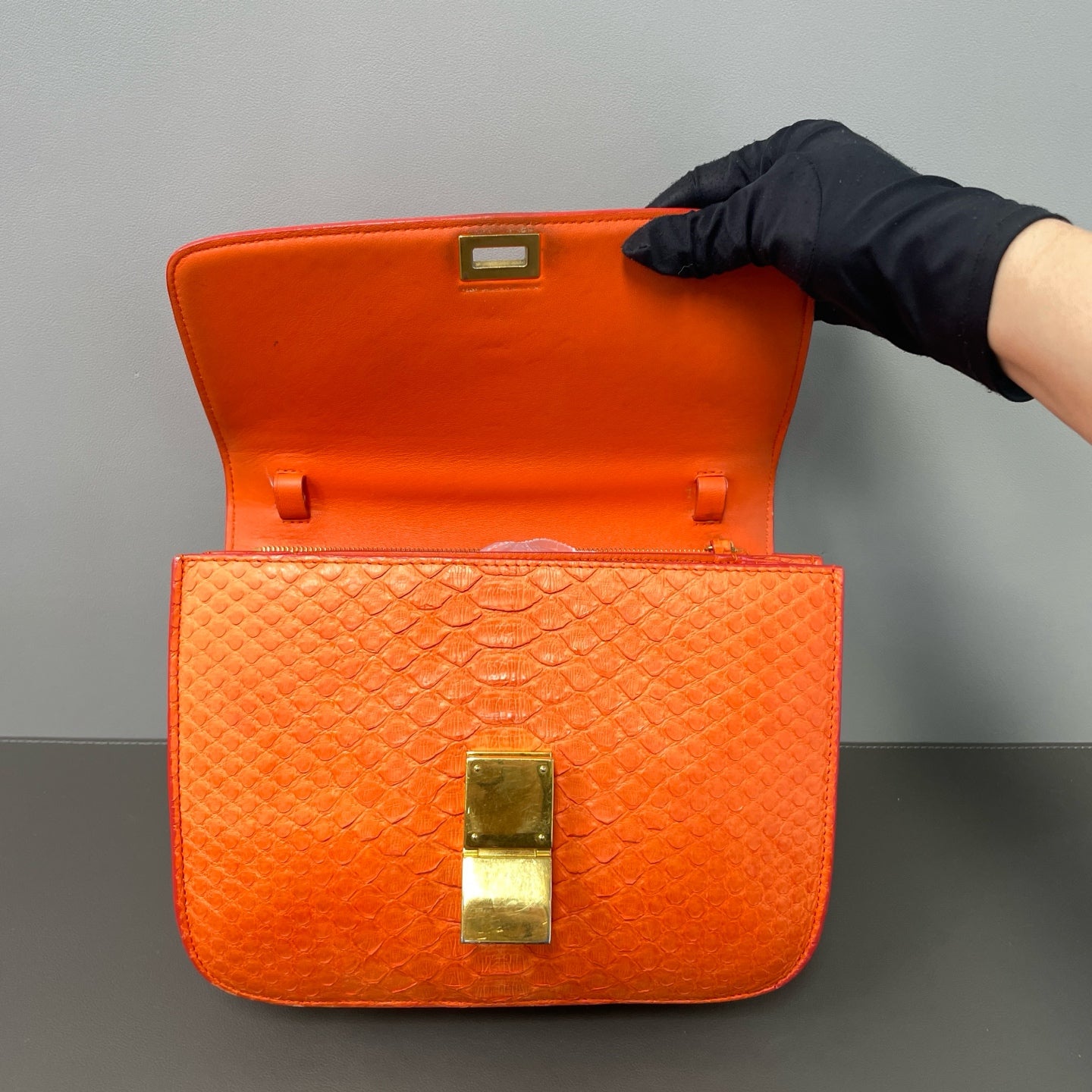 Saint laurent Orange