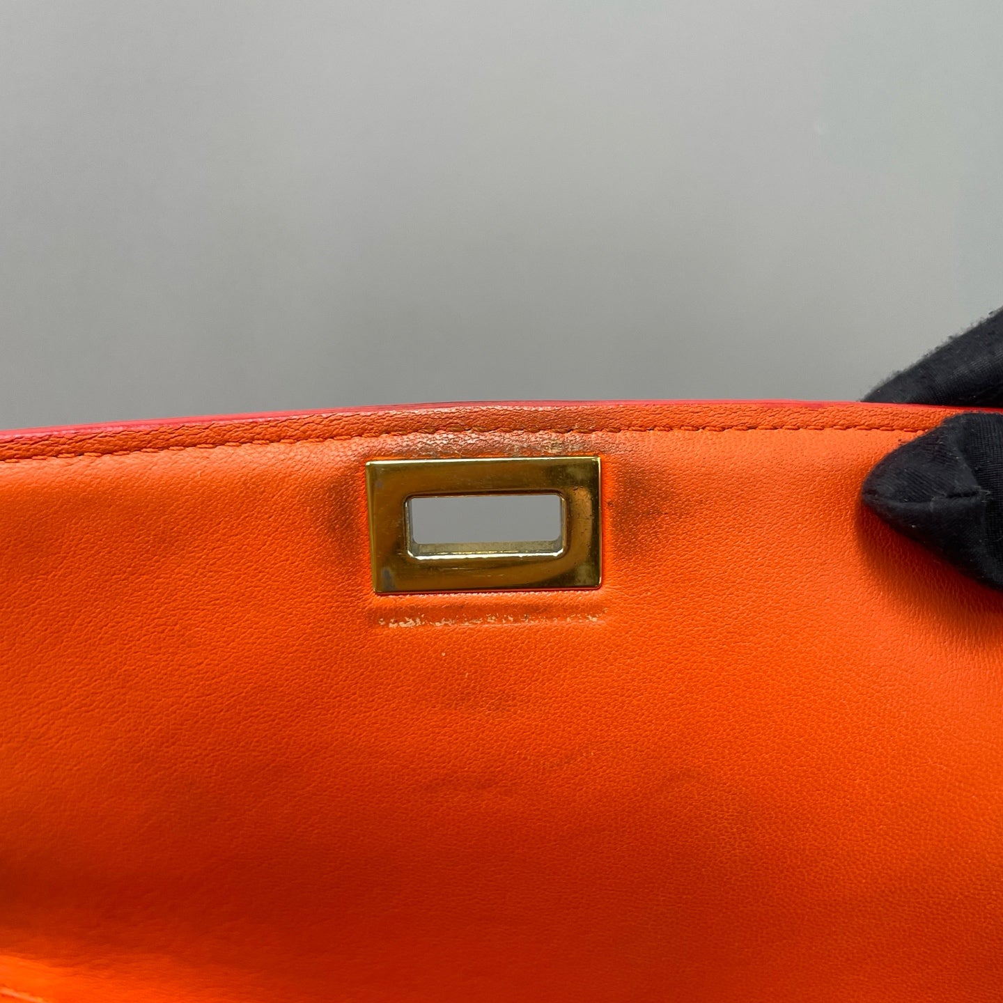 Saint laurent Orange