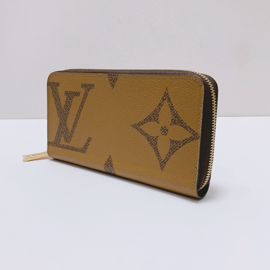 Louis Vuitton Clutch