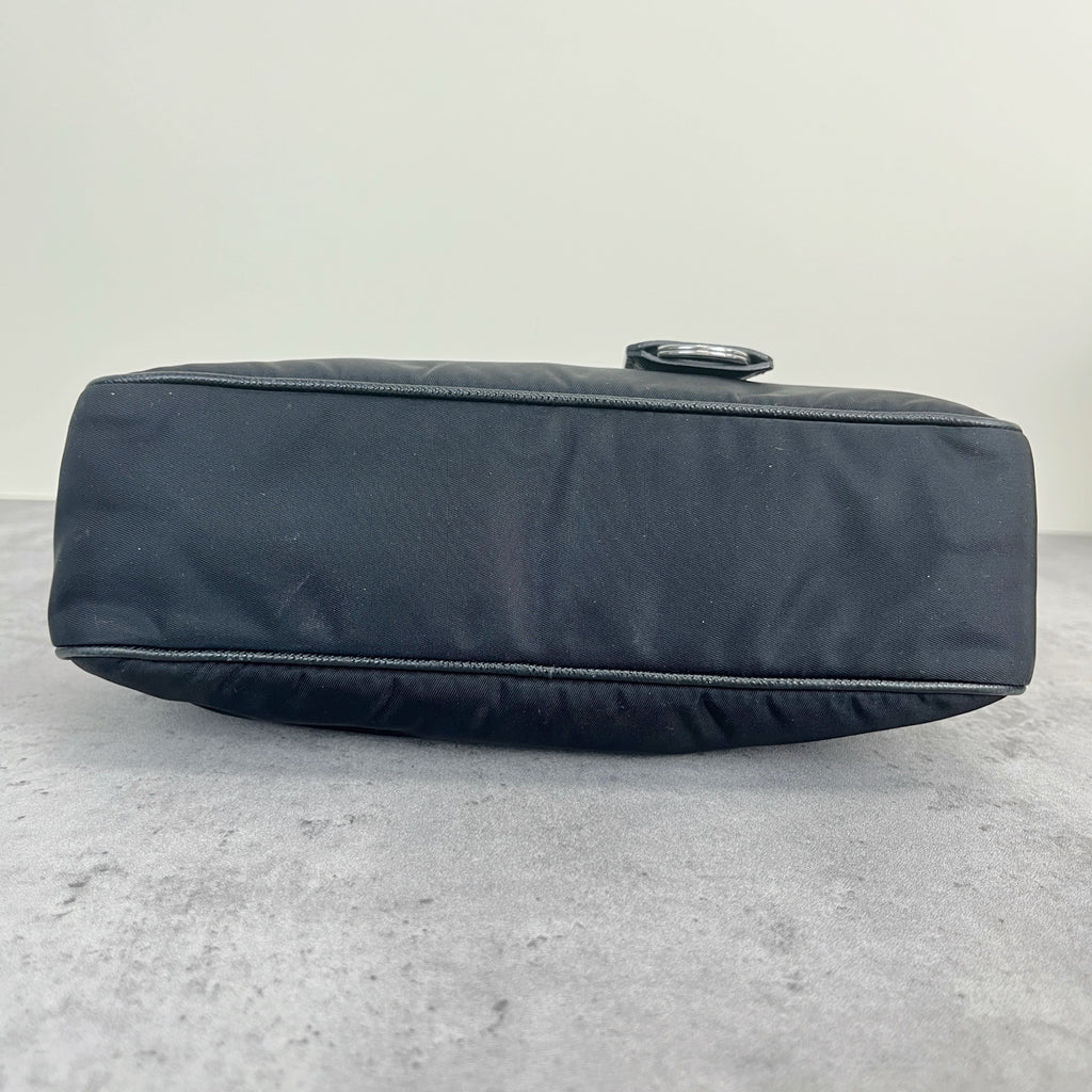 Prada Prada Re-Edition 2005 Re-Nylon Recycled Nylon Mini Handbag Cordura Black 1NE204_R064_F0002