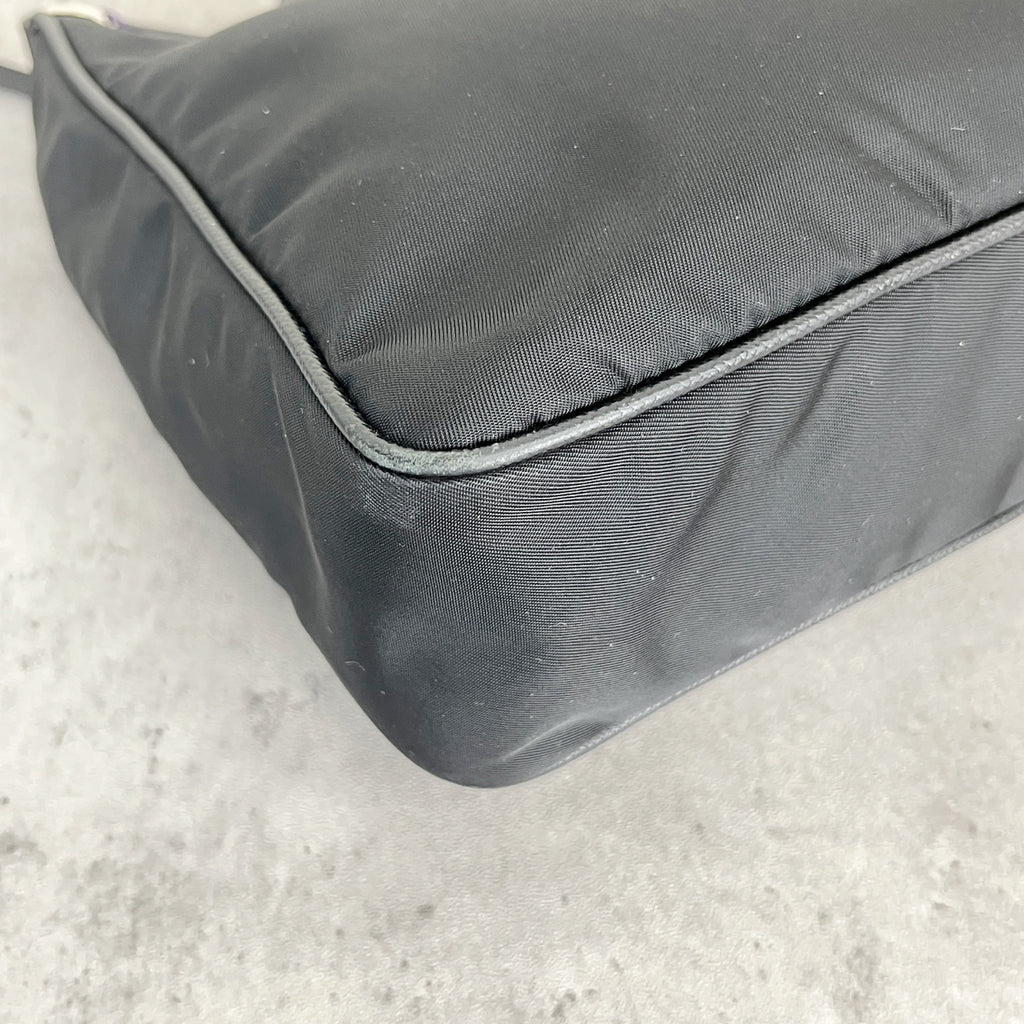 Prada Prada Re-Edition 2005 Re-Nylon Recycled Nylon Mini Handbag Cordura Black 1NE204_R064_F0002