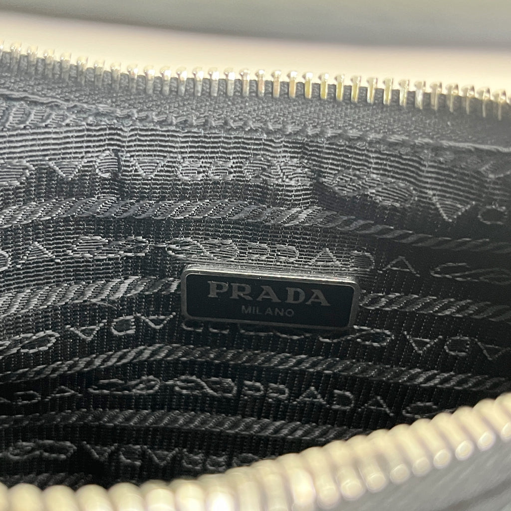 Prada Prada Re-Edition 2005 Re-Nylon Recycled Nylon Mini Handbag Cordura Black 1NE204_R064_F0002