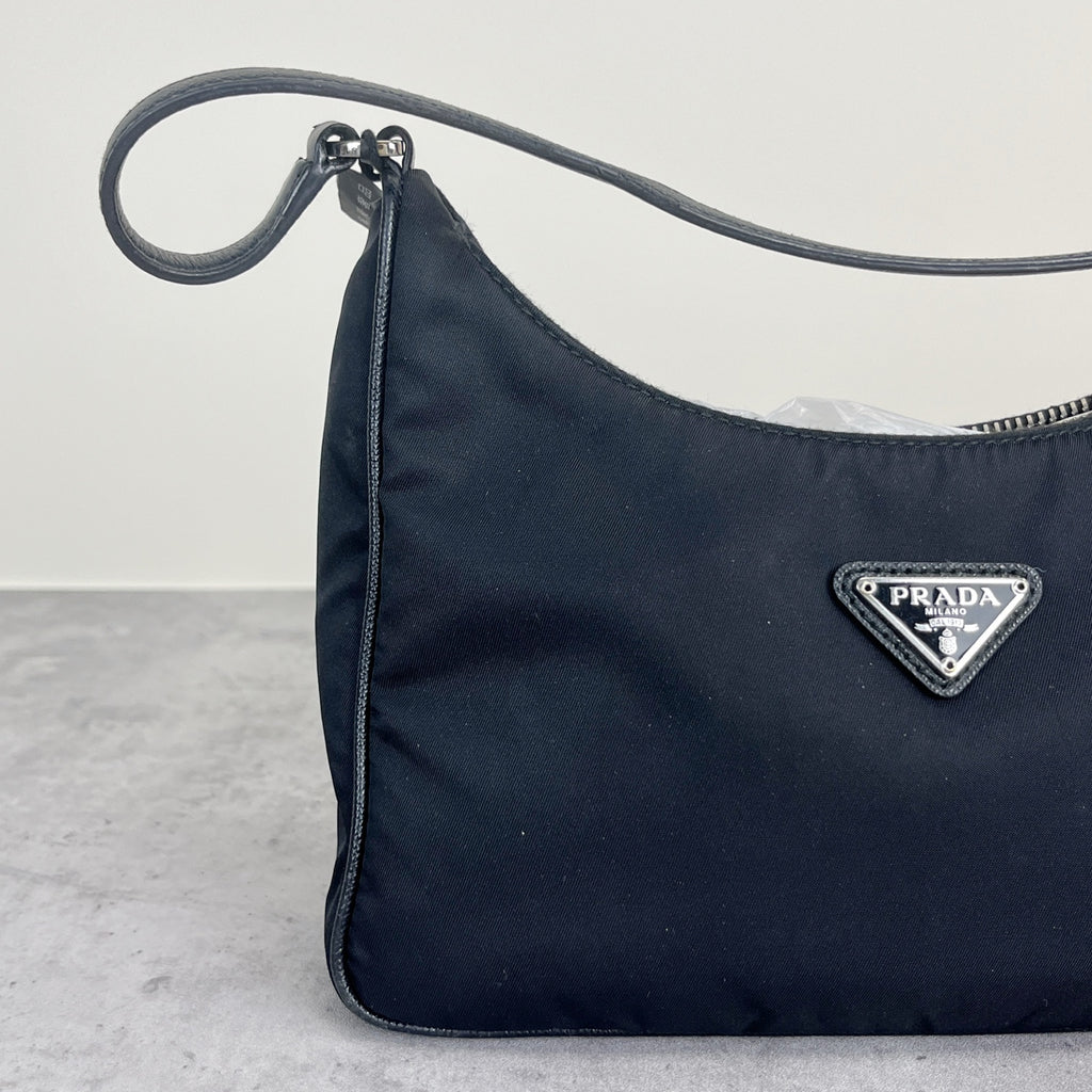 Prada Prada Re-Edition 2005 Re-Nylon Recycled Nylon Mini Handbag Cordura Black 1NE204_R064_F0002