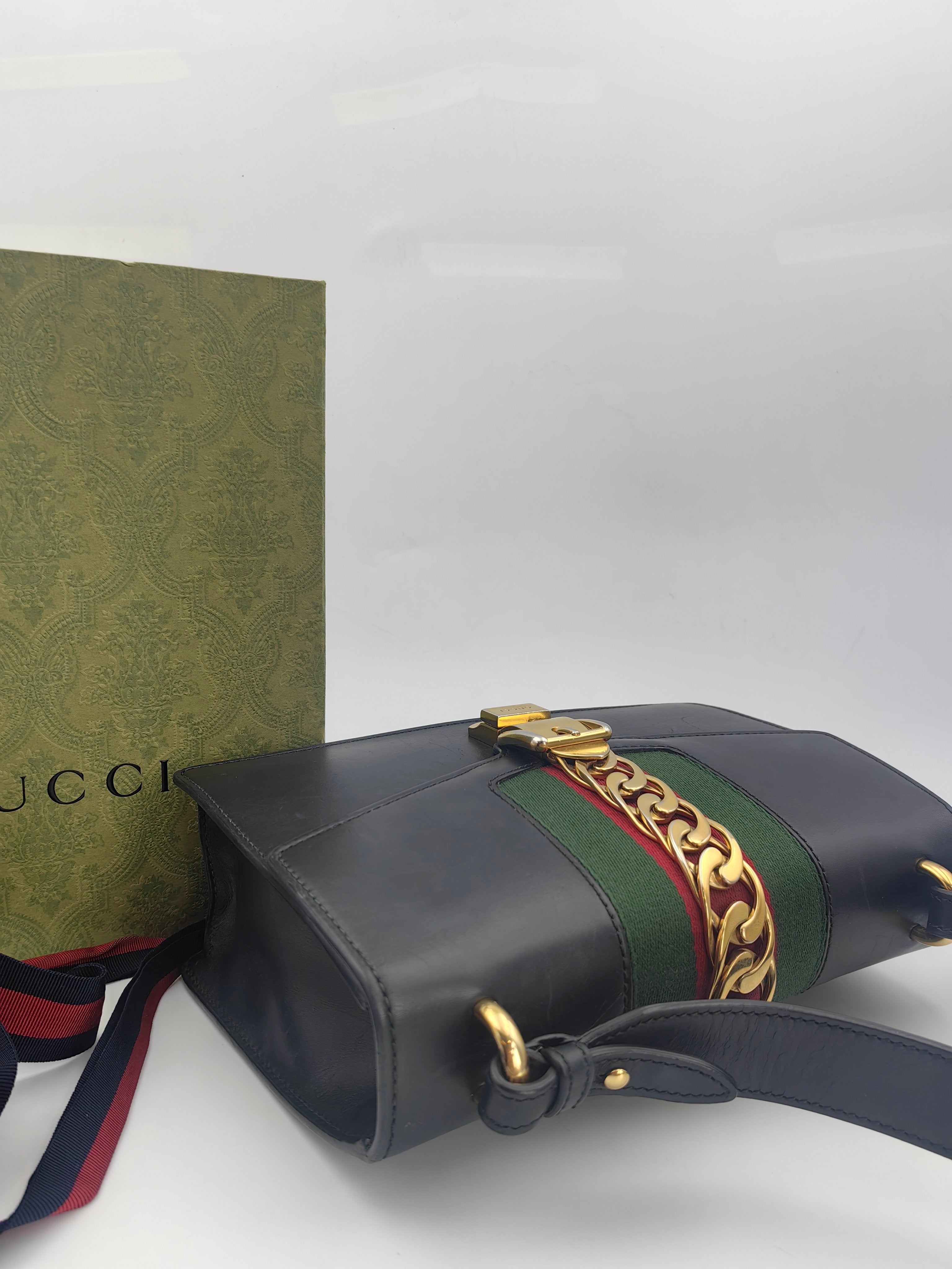 Gucci Shoulder Bag