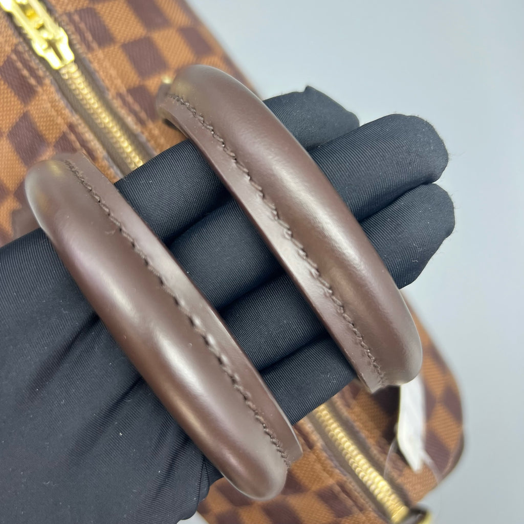 Louis Vuitton Shoulder Bag