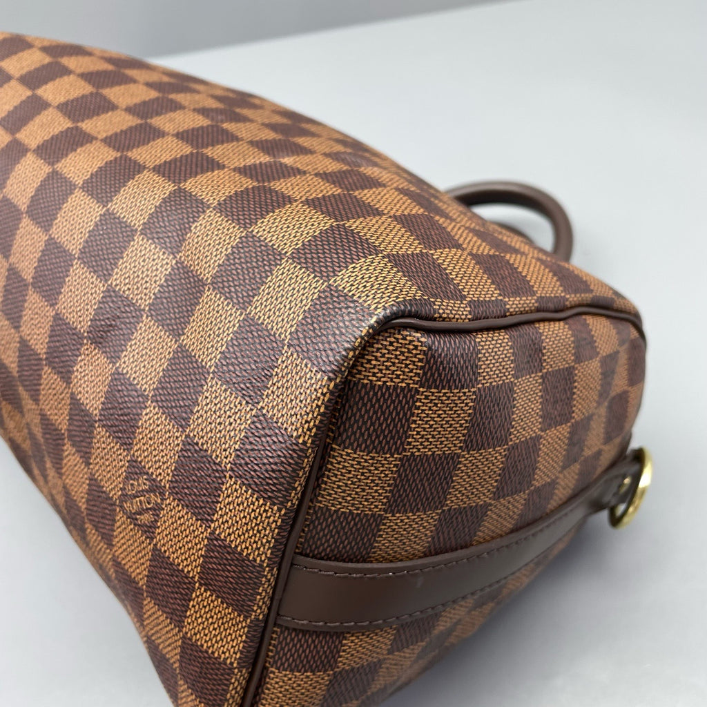 Louis Vuitton Shoulder Bag