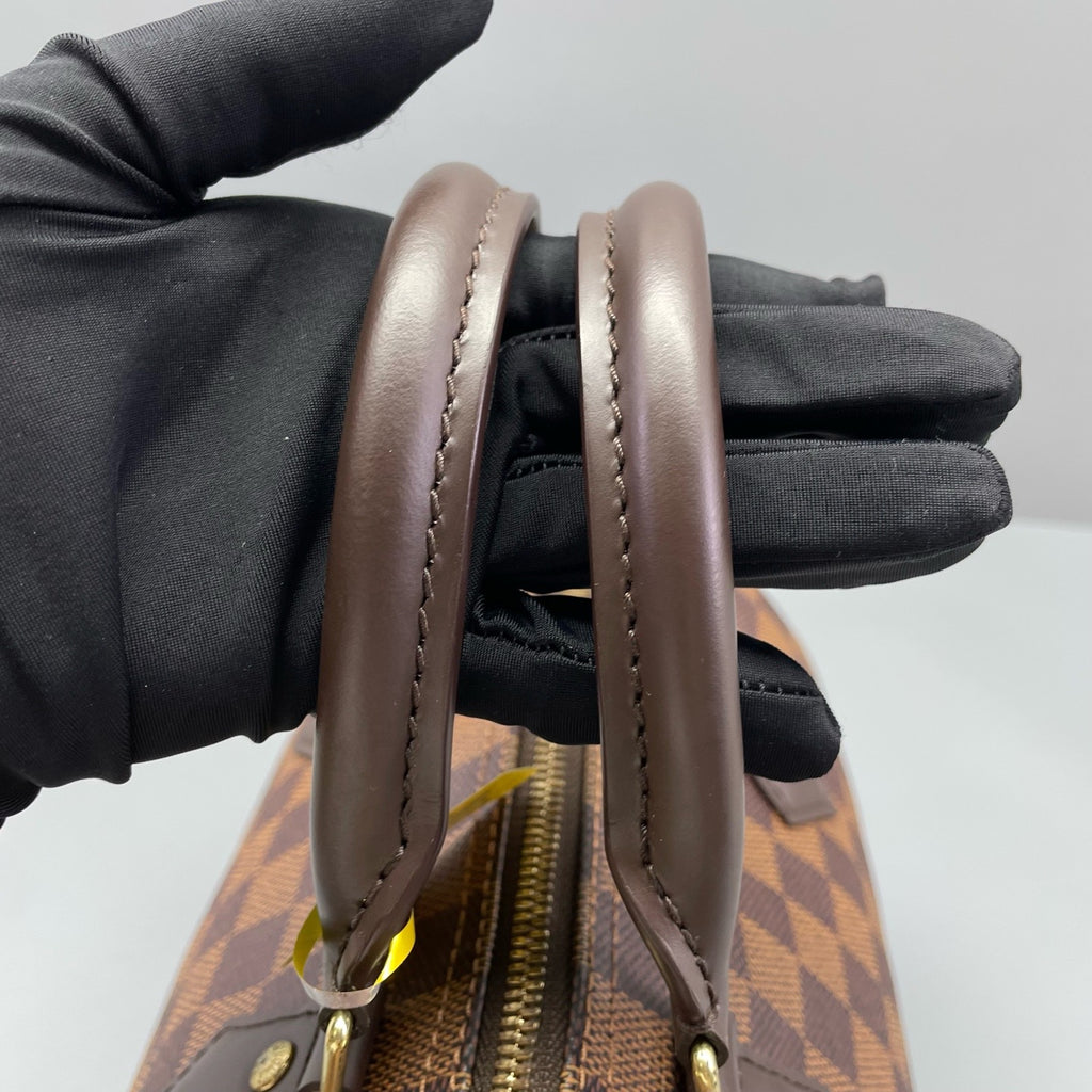 Louis Vuitton Shoulder Bag