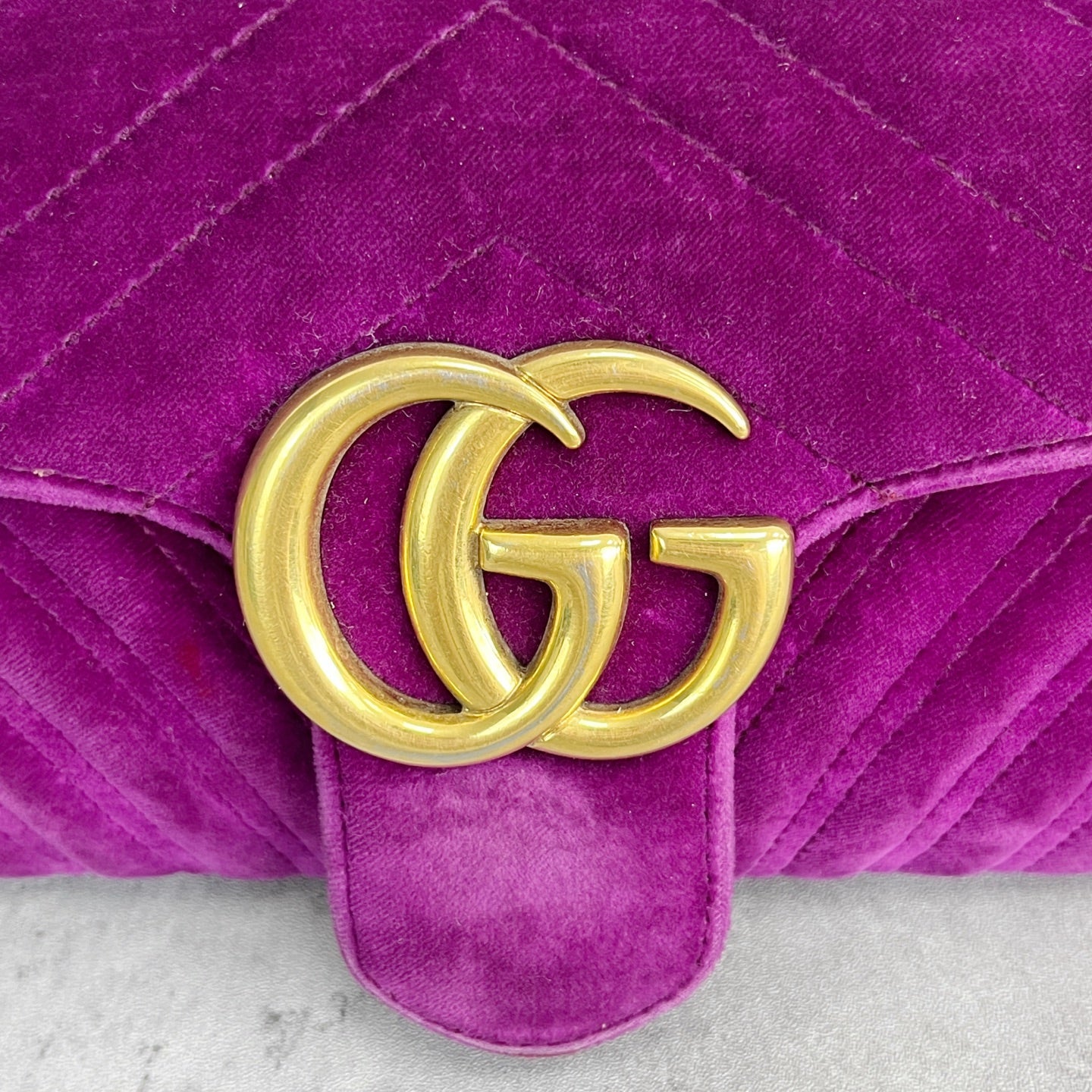 Gucci GG MARMONT Velvet Purple 446744-K4D2T-5671