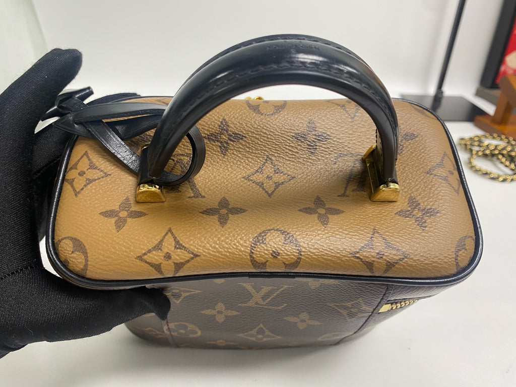 Louis Vuitton Shoulder Bag