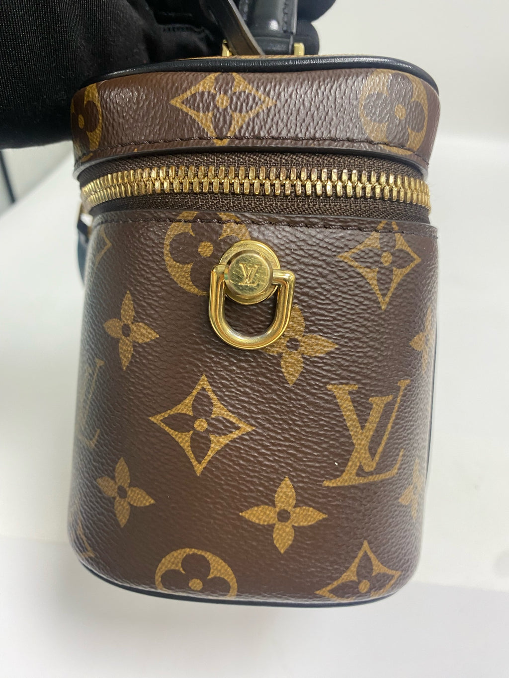 Louis Vuitton Shoulder Bag