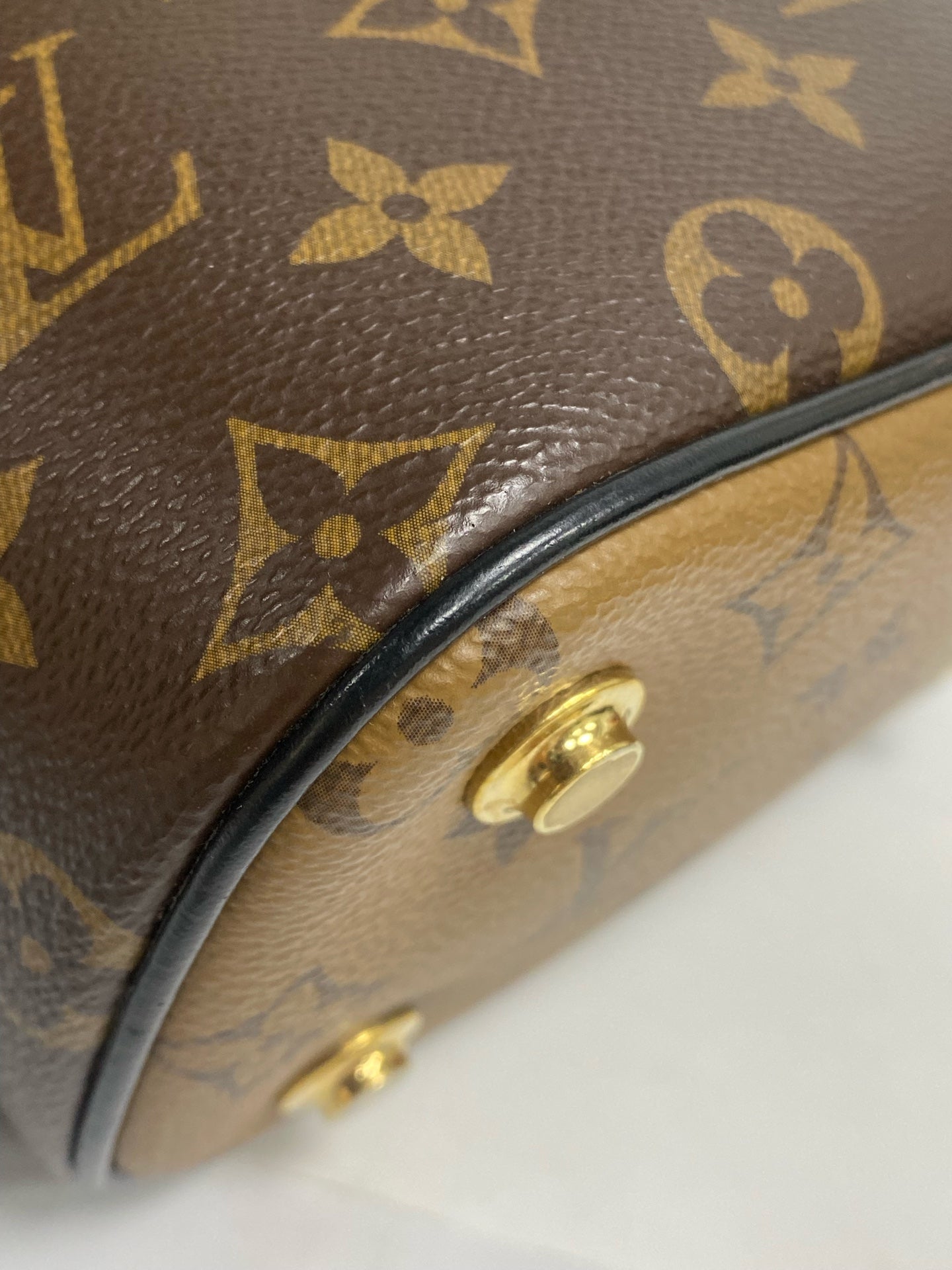 Louis Vuitton Shoulder Bag