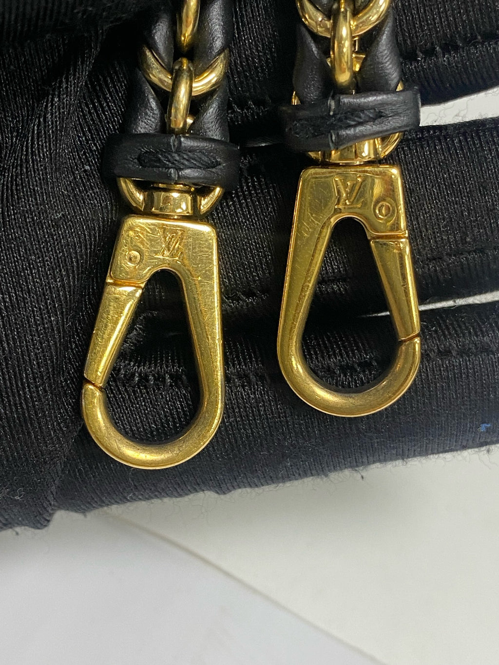 Louis Vuitton Shoulder Bag