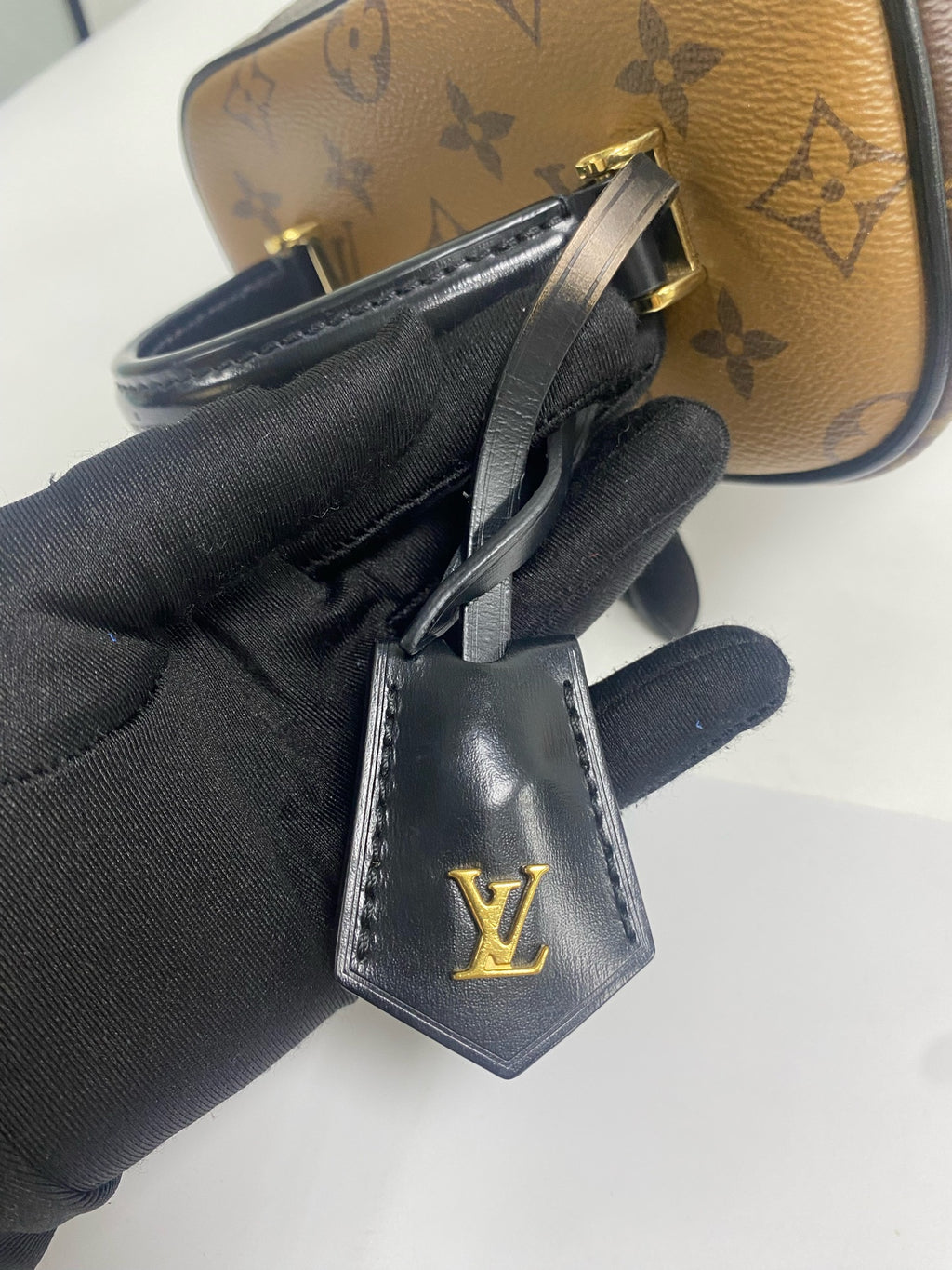 Louis Vuitton Shoulder Bag