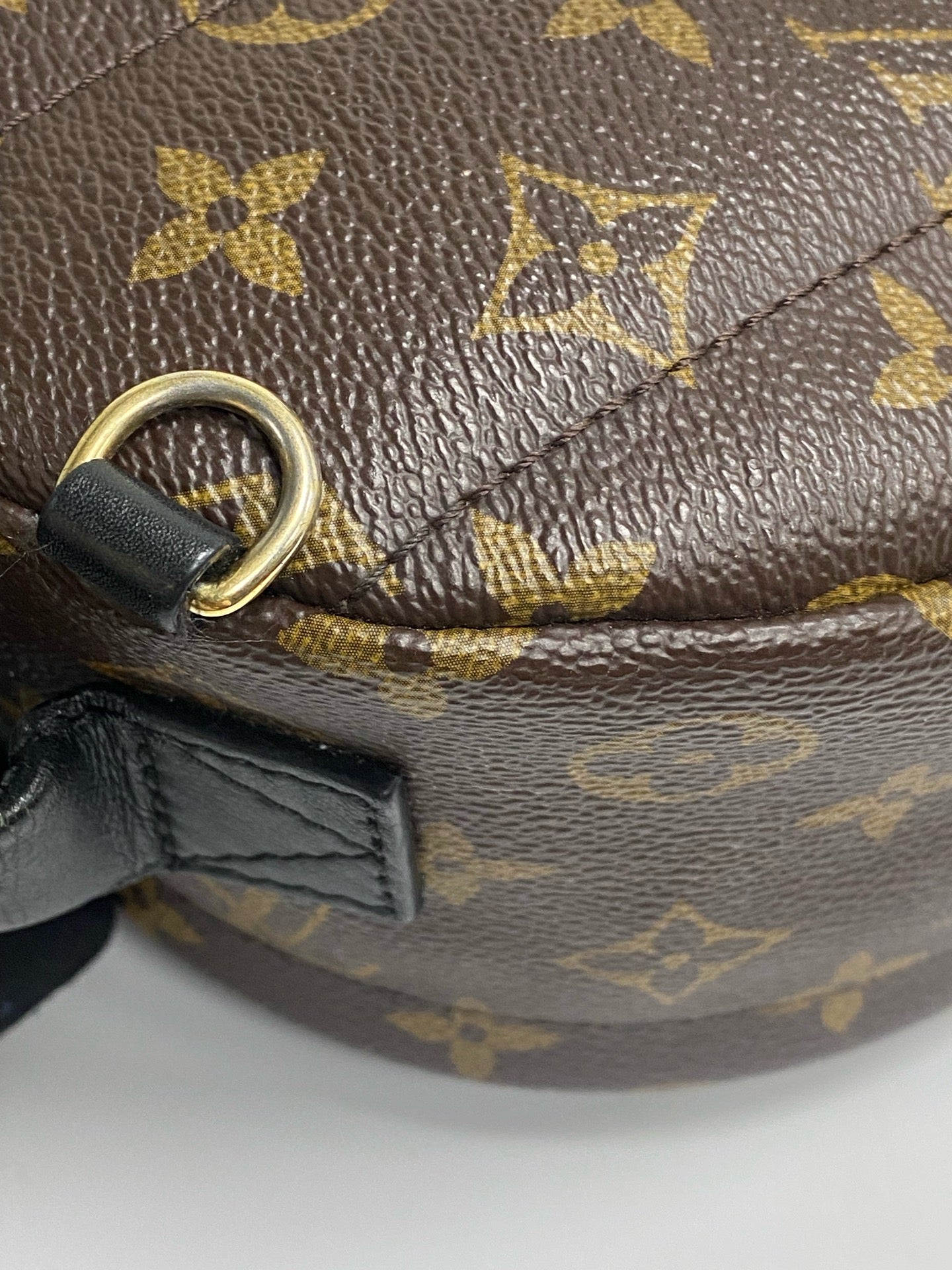 Louis Vuitton Backpack M41562