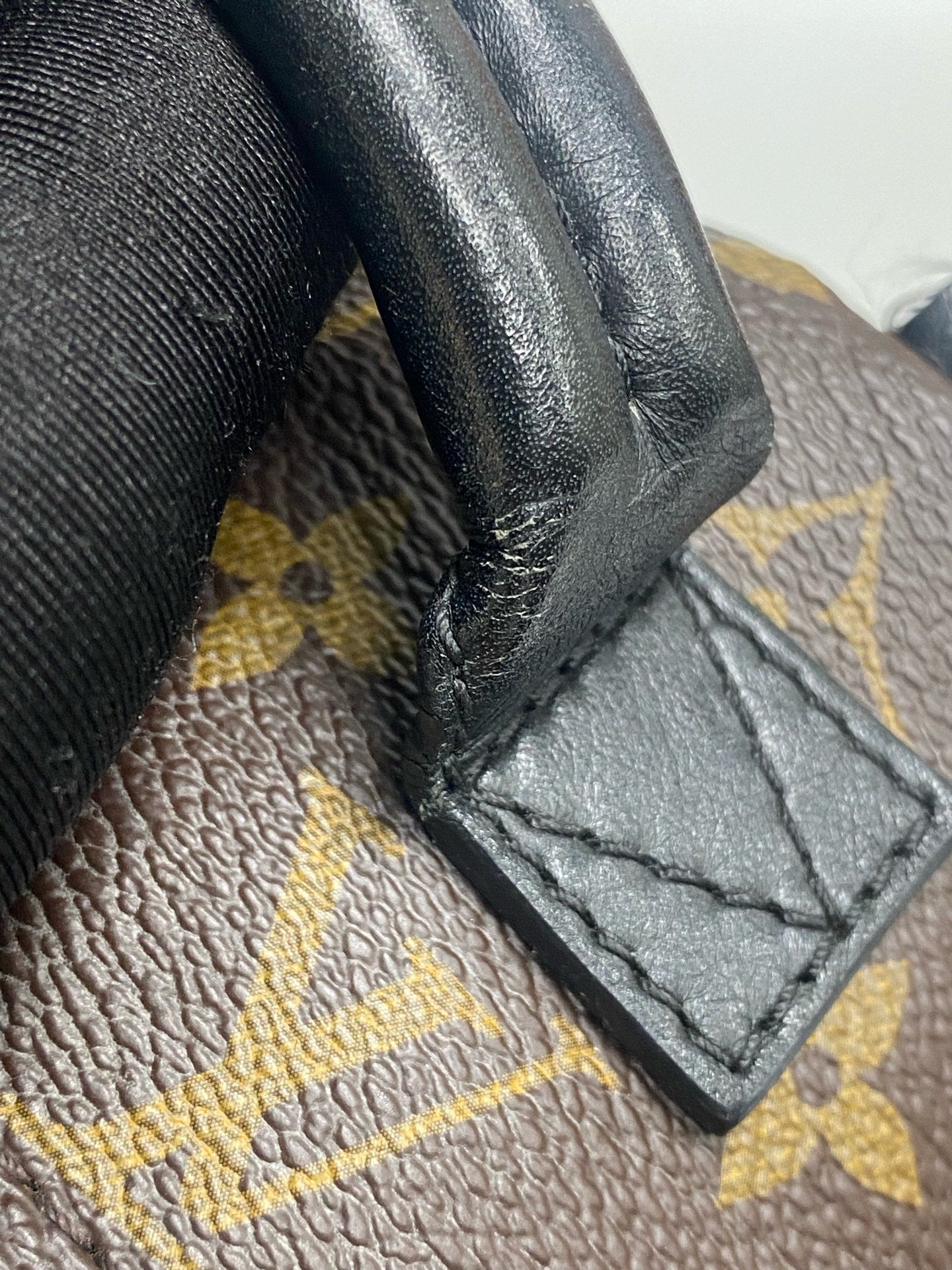 Louis Vuitton Backpack M41562