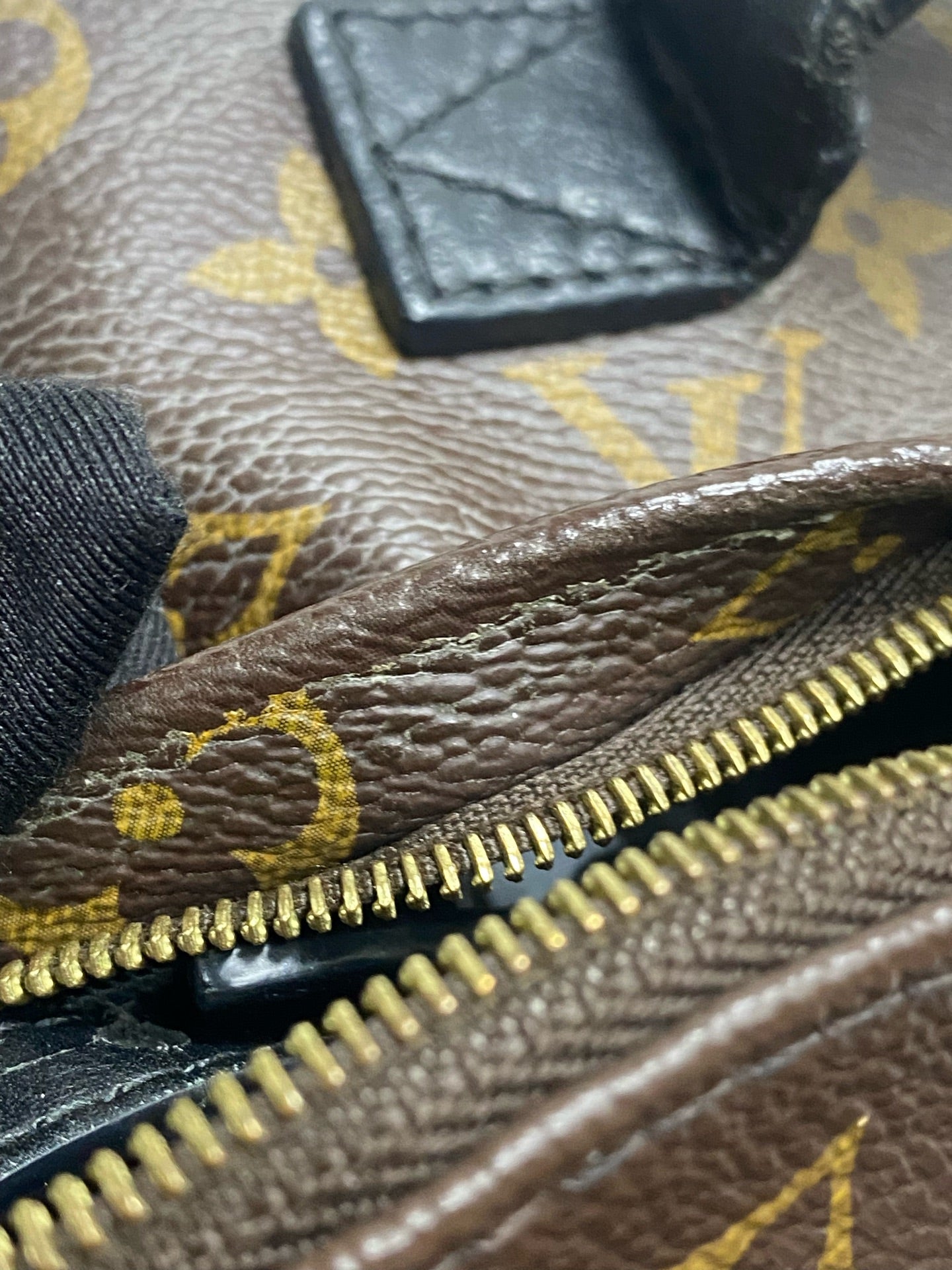 Louis Vuitton Backpack M41562