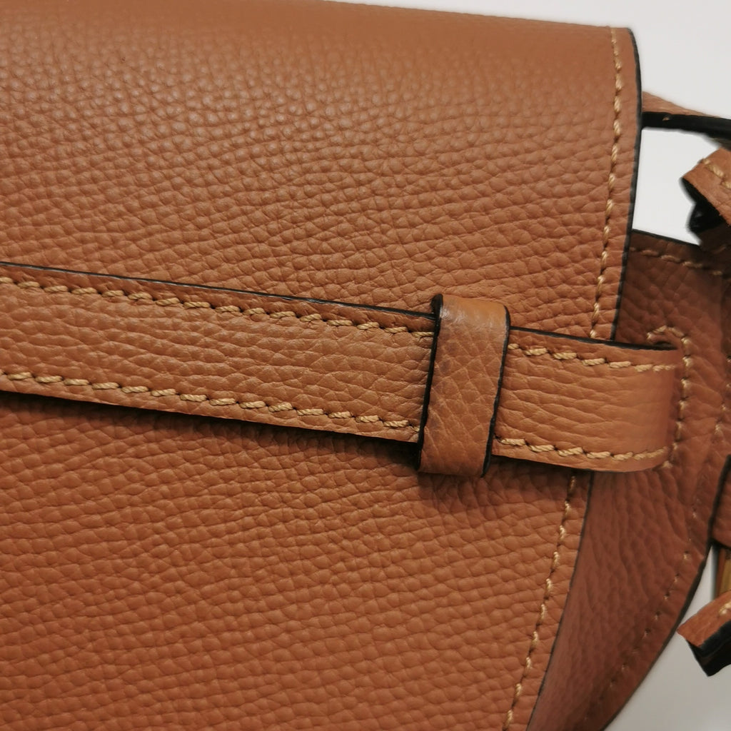 Loewe Crossbody 321.12.U62-3639