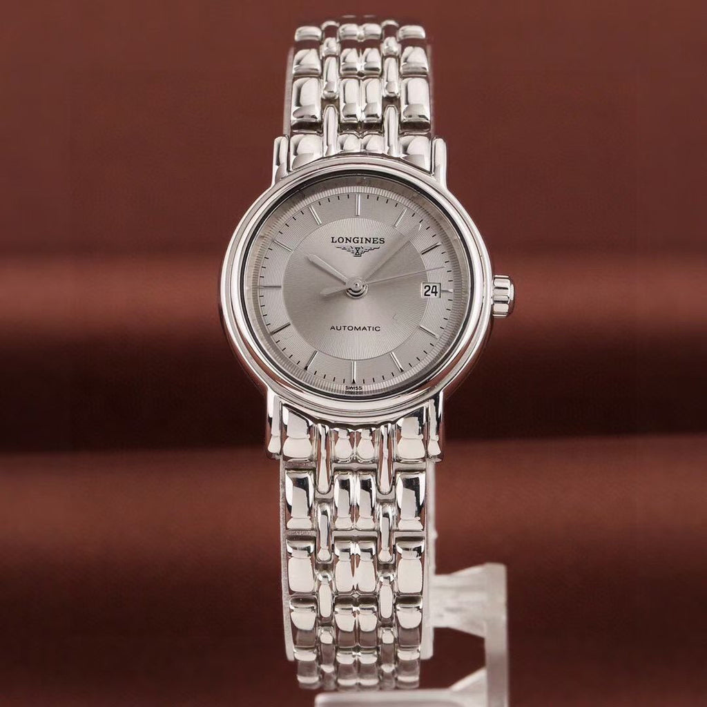 Longines Gorgeous Collection White Automatic (self-winding) watch 24 millimeters l4.221.4.78.6