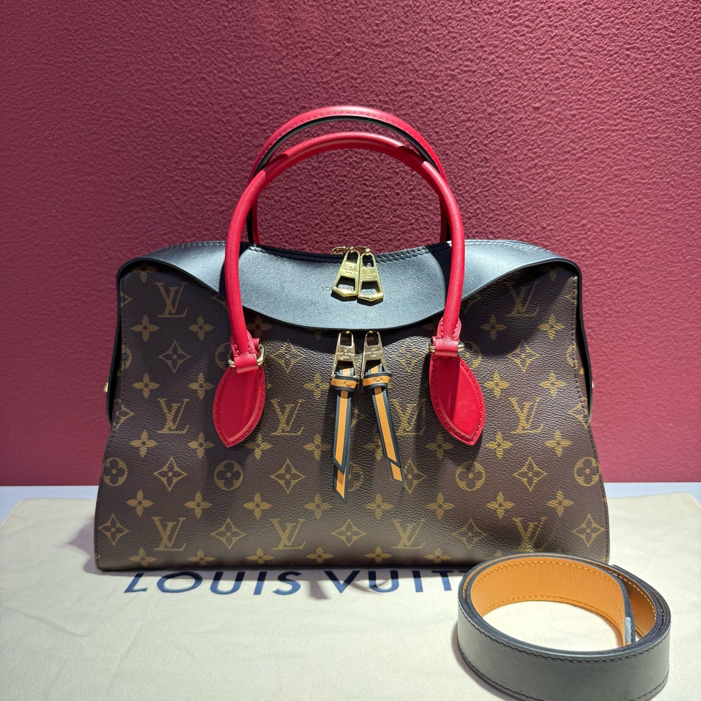 Louis Vuitton Satchel M41454