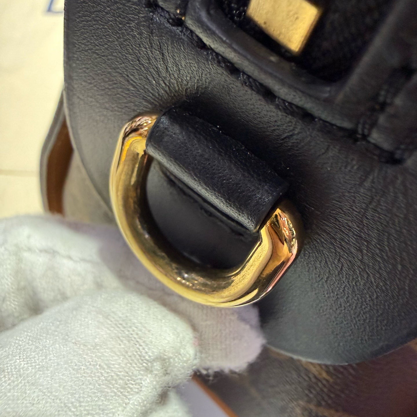 Louis Vuitton Satchel M41454